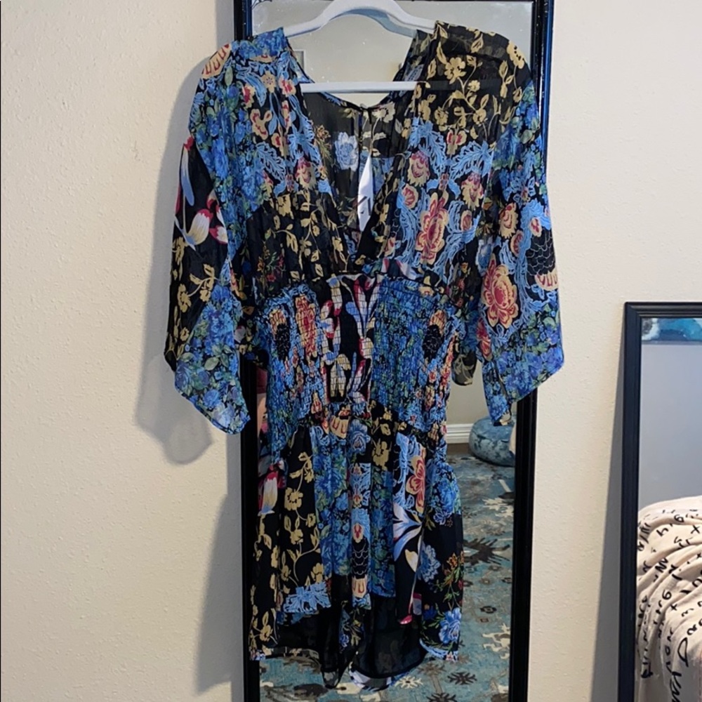 Never worn Zara loose floral romper